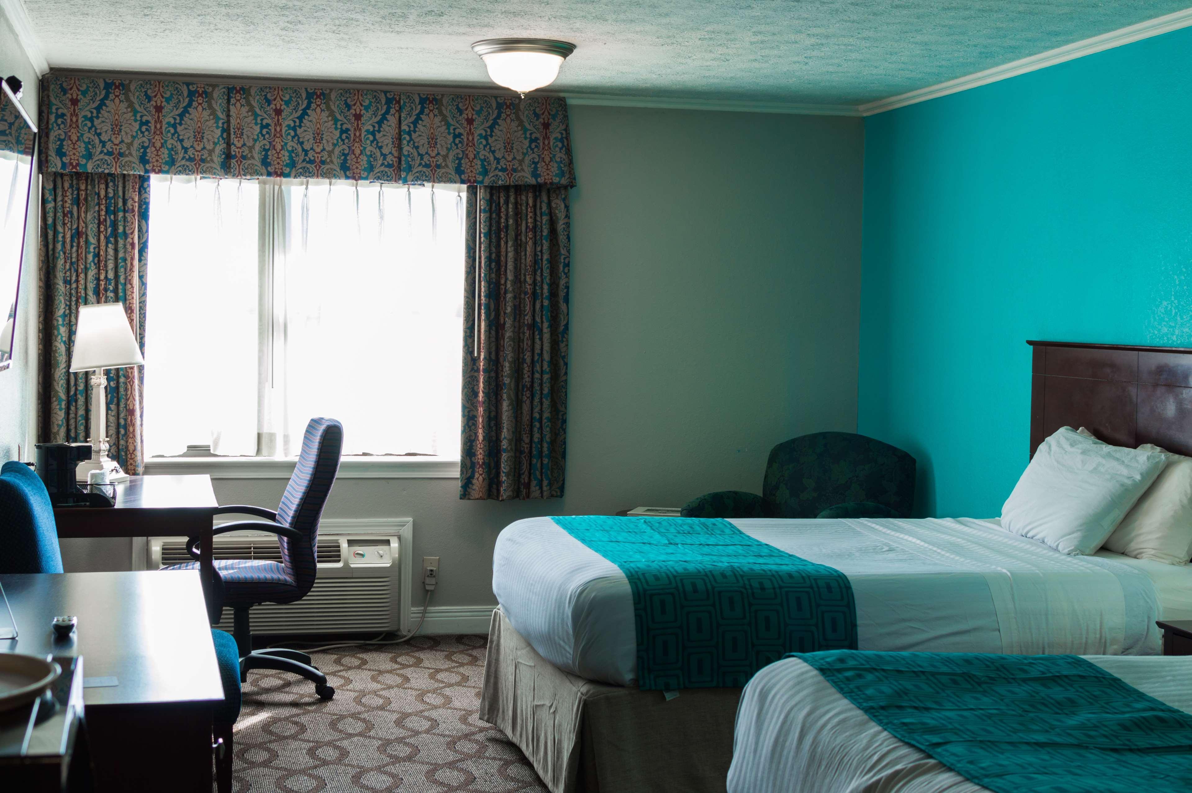 Red Roof Inn & Suites Lexington - Hamburg Buitenkant foto